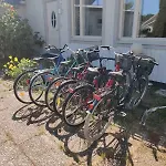 Modern Laegenhet Med Villakaensla *