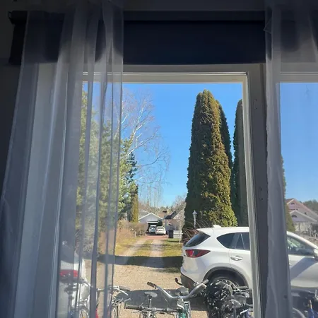 Modern Laegenhet Med Villakaensla
