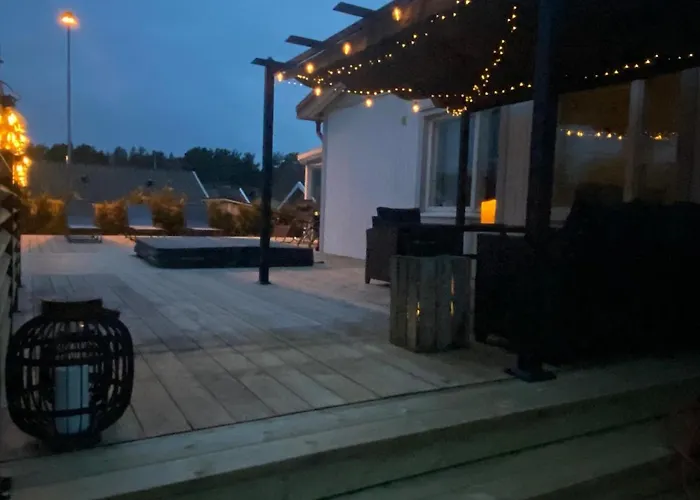 Modern Laegenhet Med Villakaensla *