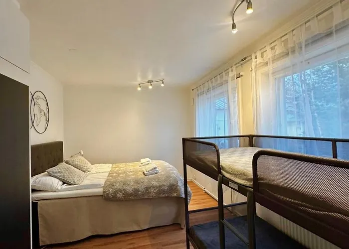 Apartment Modern Laegenhet Med Villakaensla Mariehamn