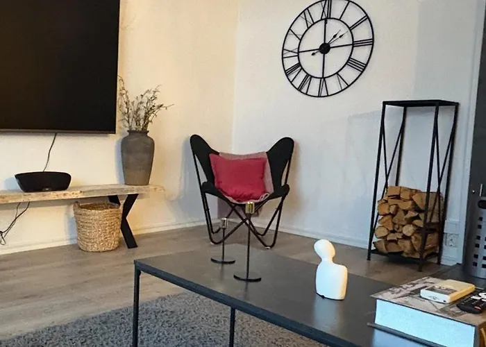 Apartman Modern Laegenhet Med Villakaensla *