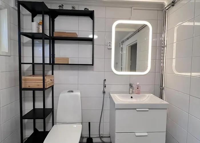 Apartman Modern Laegenhet Med Villakaensla